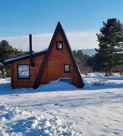 Aa Pine Vikendica Za Izdavanje U Srcu Zapadne Srbije