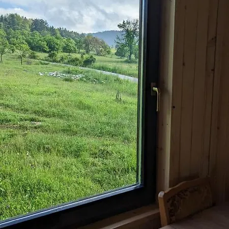 Aa Pine Vikendica Za Izdavanje U Srcu Zapadne Srbije Alpesi faház *