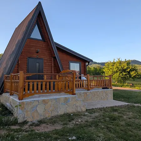 Alpesi faház Aa Pine Vikendica Za Izdavanje U Srcu Zapadne Srbije *