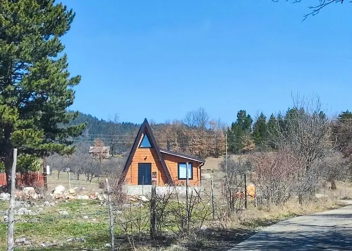 Aa Pine Vikendica Za Izdavanje U Srcu Zapadne Srbije シャレー *